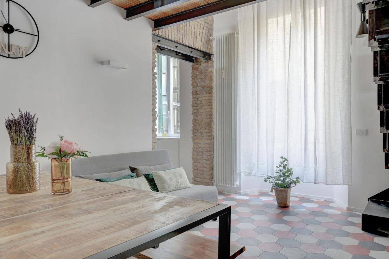 Colosseo Apt Laterano 85 - Home And More Rome Exterior photo