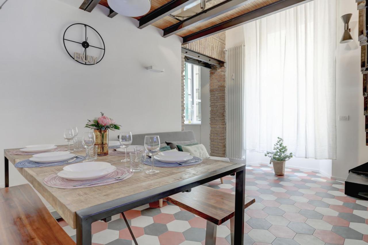 Colosseo Apt Laterano 85 - Home And More Rome Exterior photo