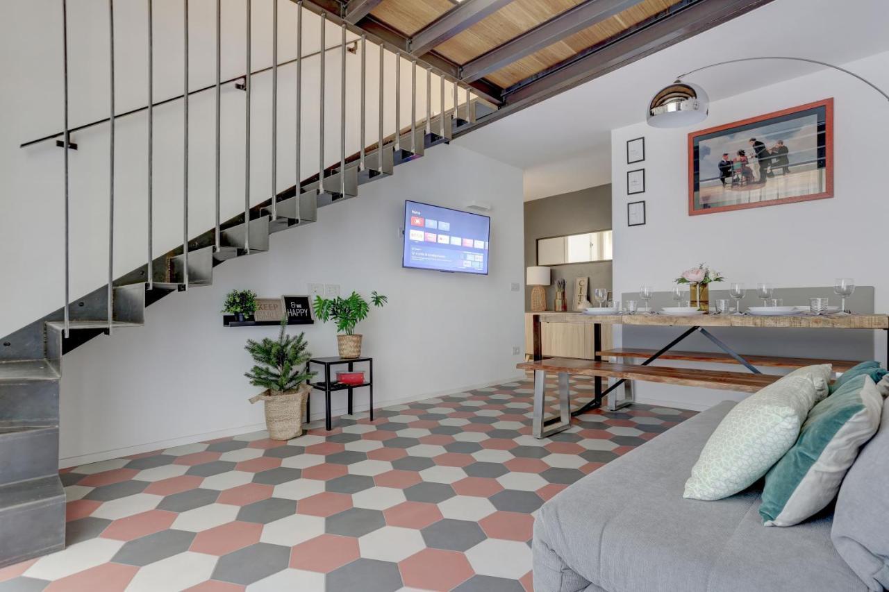 Colosseo Apt Laterano 85 - Home And More Rome Exterior photo